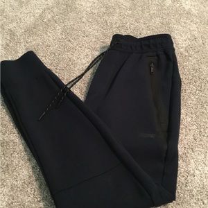 American Eagle 24/7 Joggers